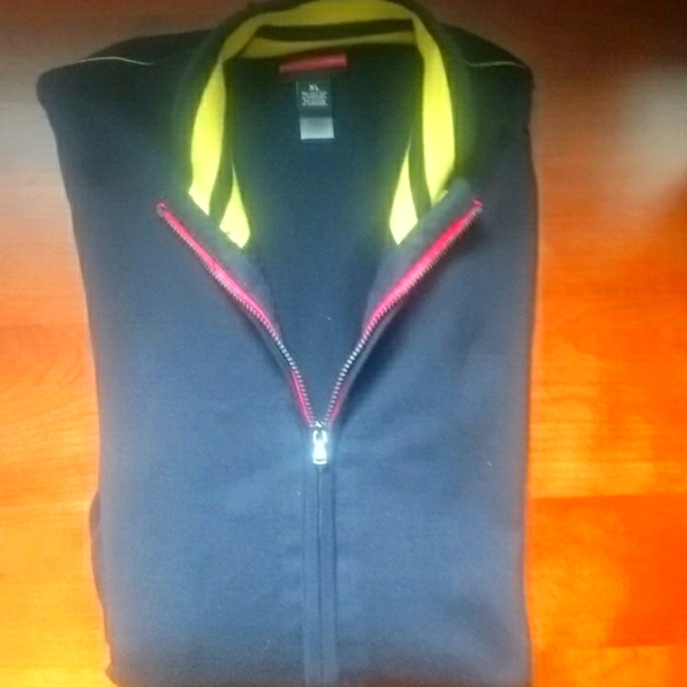 Victorinox full zip sweater